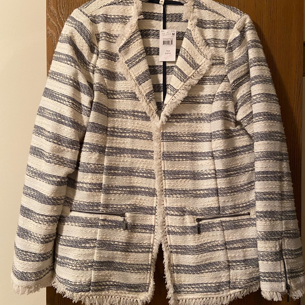 Maternity suit jacket